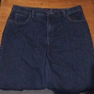 Size 14 Gloria Vanderbilt boot cut jeans